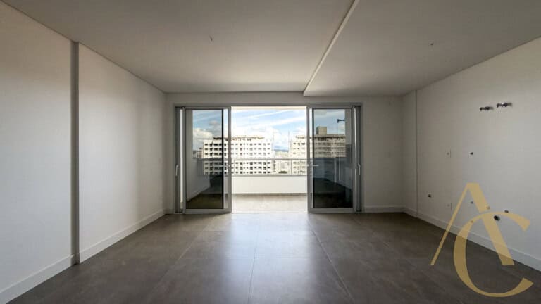 Apartamento à venda – Garden com 197,97m² – Campinas | São José/SC.