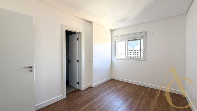 Apartamento à venda – 3 suítes com 121,20m² – Campinas | São José/SC.