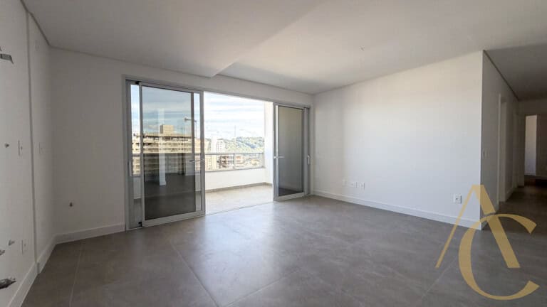 Apartamento à venda – 3 suítes com 121,20m² – Campinas | São José/SC.