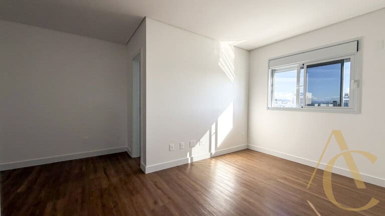 Apartamento à venda – 3 suítes e Sacada com Churrasqueira – Campinas | São José/SC.