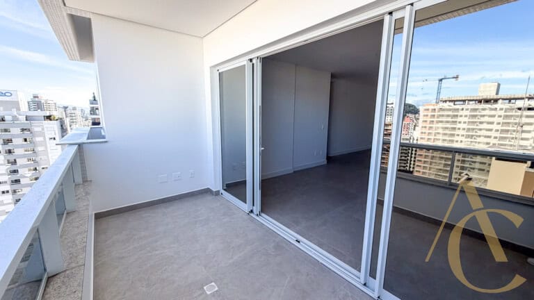 Apartamento à venda – 3 suítes com Workstation – Campinas | São José/SC.