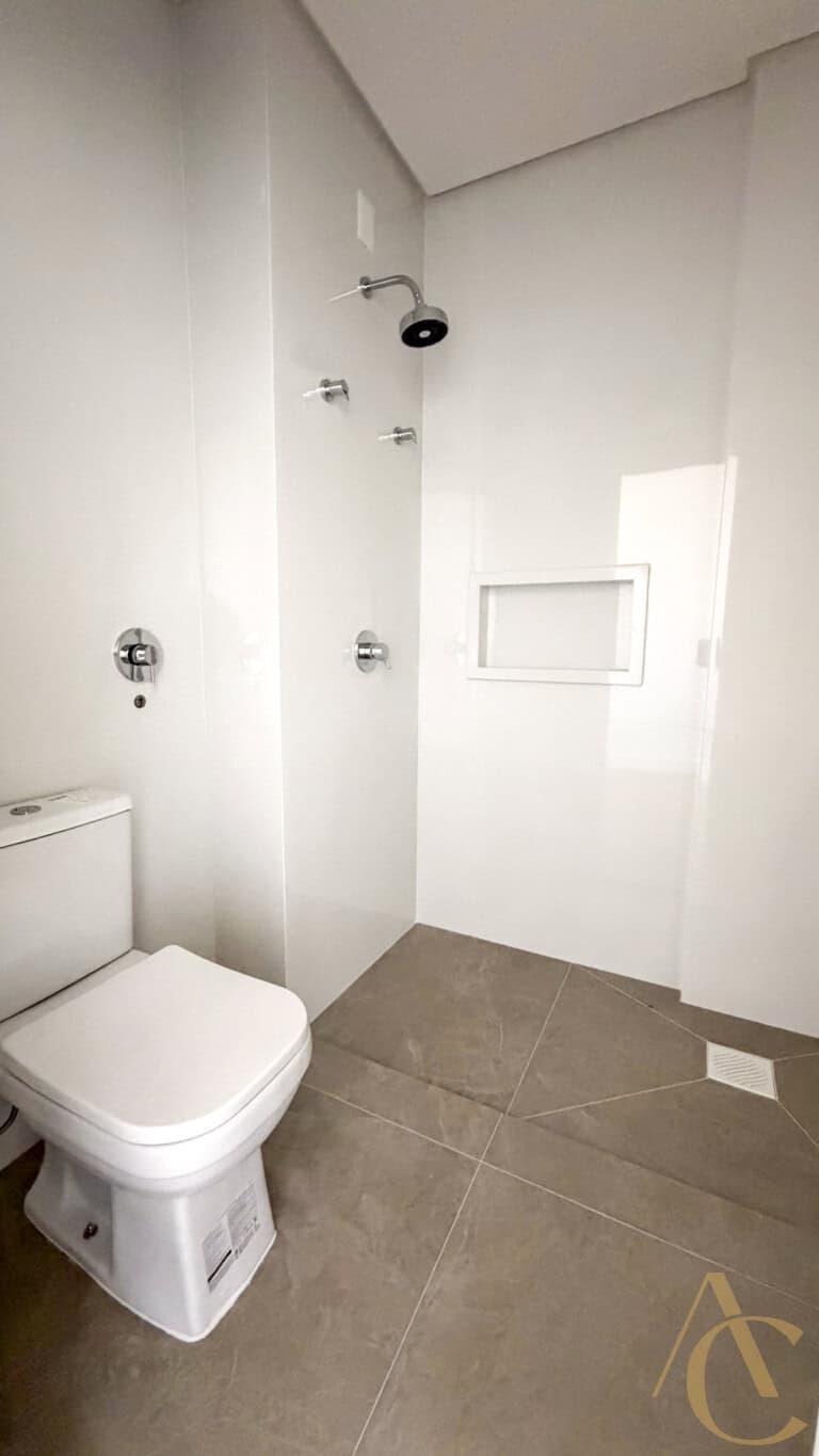 Apartamento à venda – 3 suítes com Workstation – Campinas | São José/SC.