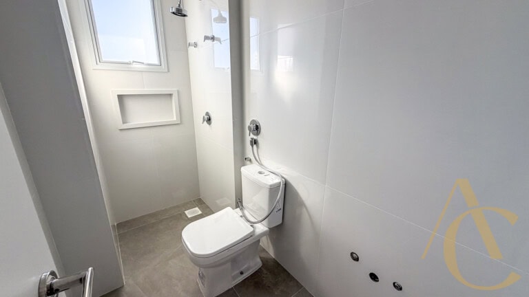 Apartamento à venda – 3 suítes com Workstation – Campinas | São José/SC.