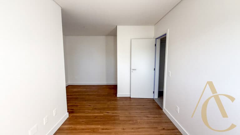 Apartamento à venda – 3 suítes com Workstation – Campinas | São José/SC.