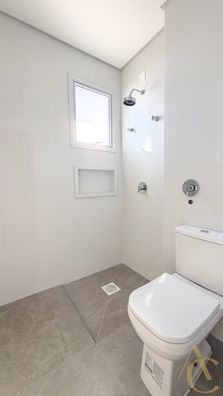 Apartamento à venda – 3 suítes com Workstation – Campinas | São José/SC.