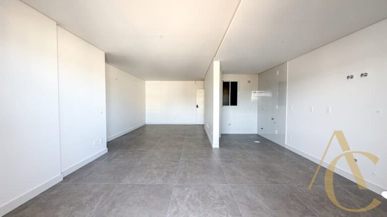 Apartamento à venda – 3 suítes com Workstation – Campinas | São José/SC.