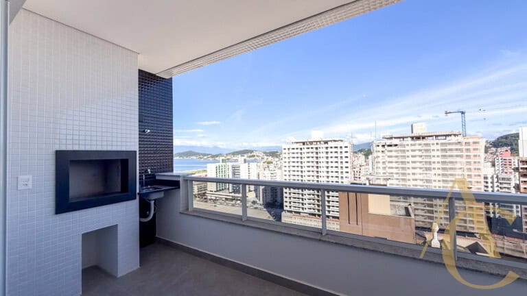 Apartamento à venda – 3 suítes com Workstation – Campinas | São José/SC.