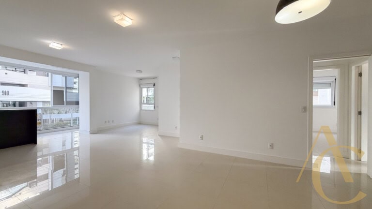 Apartamento para locação – 3 suítes – Centro | Florianópolis/SC