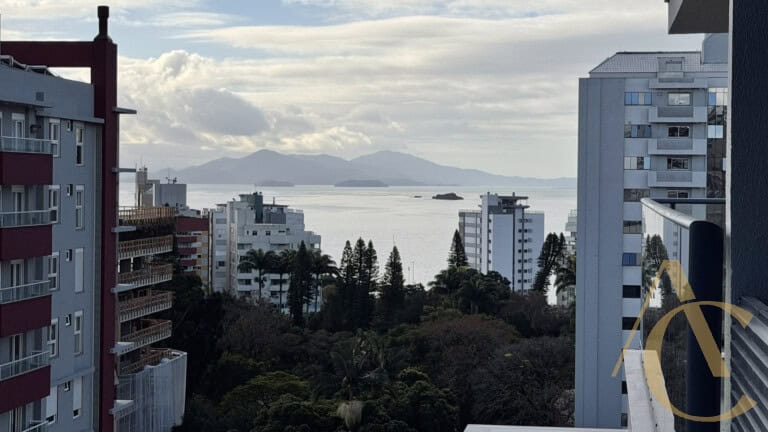 Apartamento à venda – 3 suítes – Centro | Florianópolis/SC.