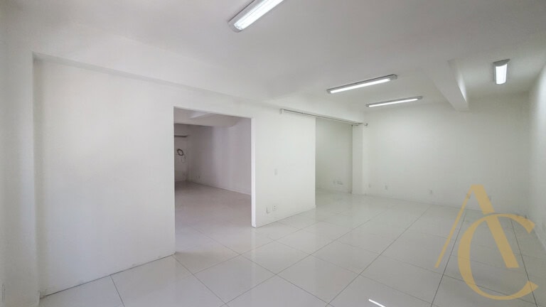 Sala para alugar – 80,00m² – Centro | Florianópolis/SC.
