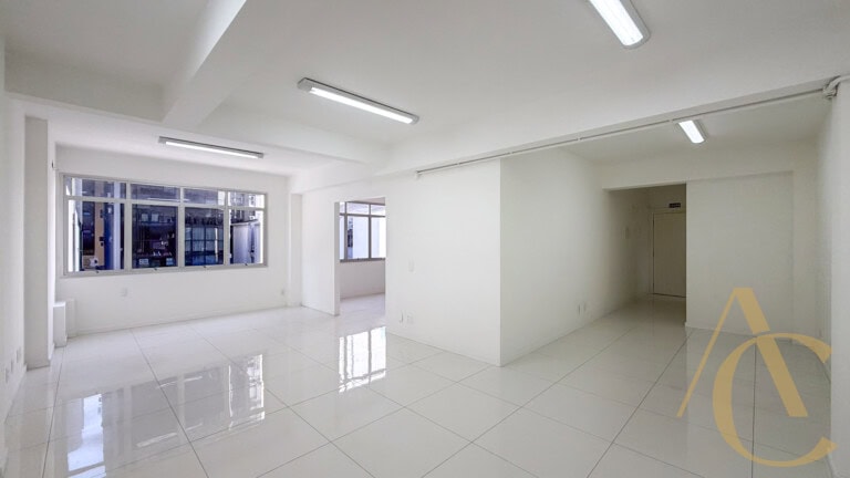 Sala para alugar – 80,00m² – Centro | Florianópolis/SC.