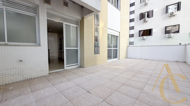 Apartamento para locação – 3 suítes – Centro | Florianópolis/SC