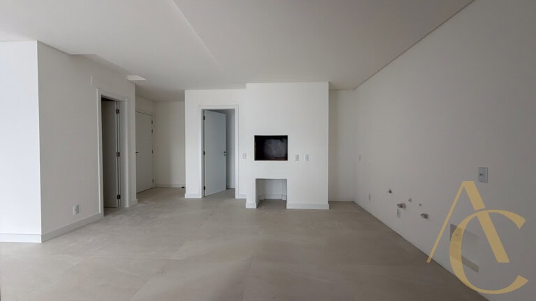 Apartamento à venda – 3 suítes – Centro | Florianópolis/SC.
