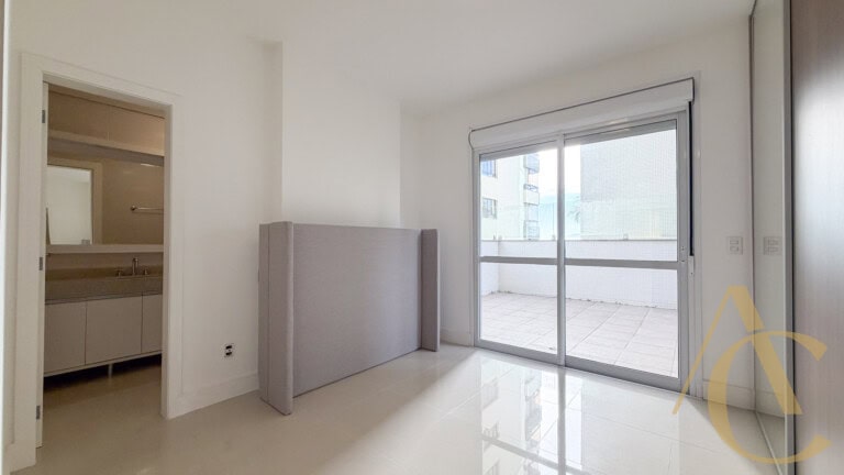 Apartamento para locação – 3 suítes – Centro | Florianópolis/SC