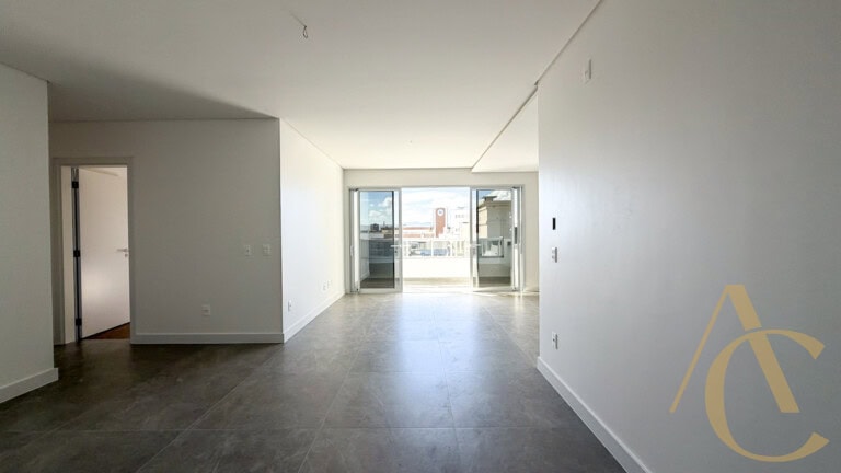 Apartamento à venda – Garden com 3 suítes e 194,00m² – Campinas | São José/SC.