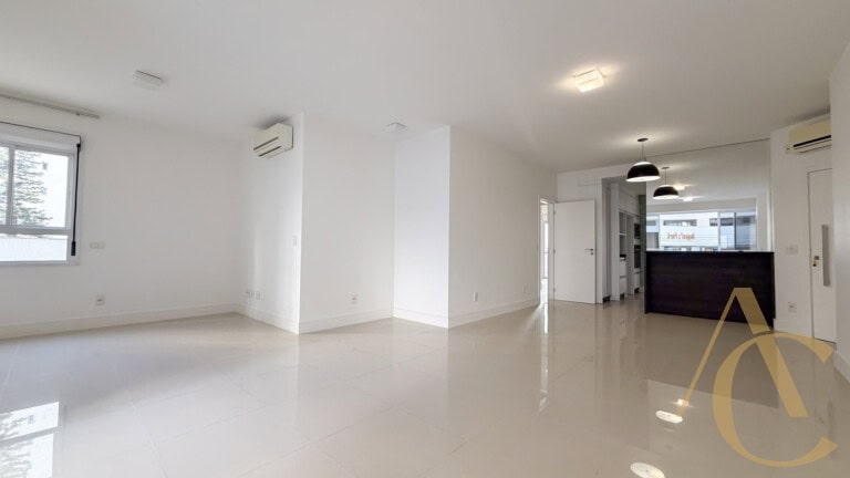Apartamento para locação – 3 suítes – Centro | Florianópolis/SC