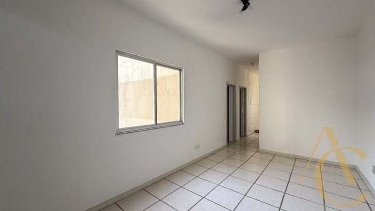 Apartamento para alugar – 2 quartos – Centro | Florianópolis/SC.