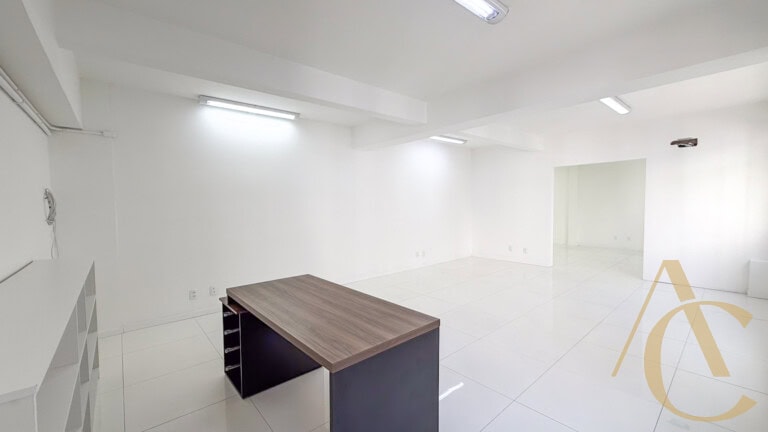 Sala para alugar – 80,00m² – Centro | Florianópolis/SC.