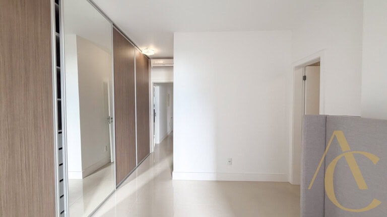 Apartamento para locação – 3 suítes – Centro | Florianópolis/SC
