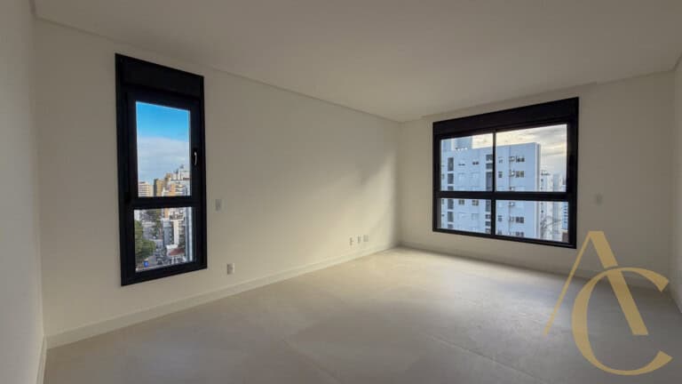 Apartamento à venda – 3 suítes – Centro | Florianópolis/SC.