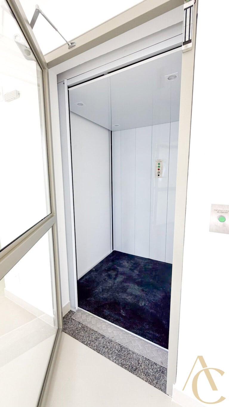 Sala para alugar – 178,55 m² – Centro | Paulo Lopes/SC.