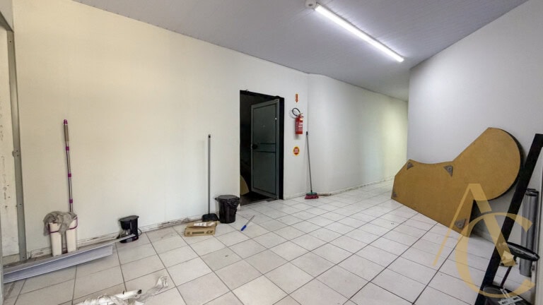 Loja para locação – 750,00m² – Capoeiras | Florianópolis/SC.