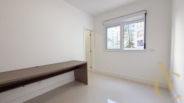 Apartamento para locação – 3 suítes – Centro | Florianópolis/SC