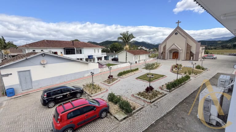 Sala para alugar – 103,12m² – Centro | Paulo Lopes/SC.