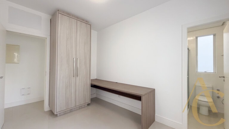 Apartamento para locação – 3 suítes – Centro | Florianópolis/SC