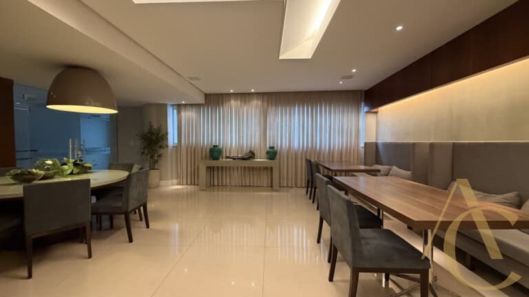 Apartamento para locação – 3 suítes – Centro | Florianópolis/SC