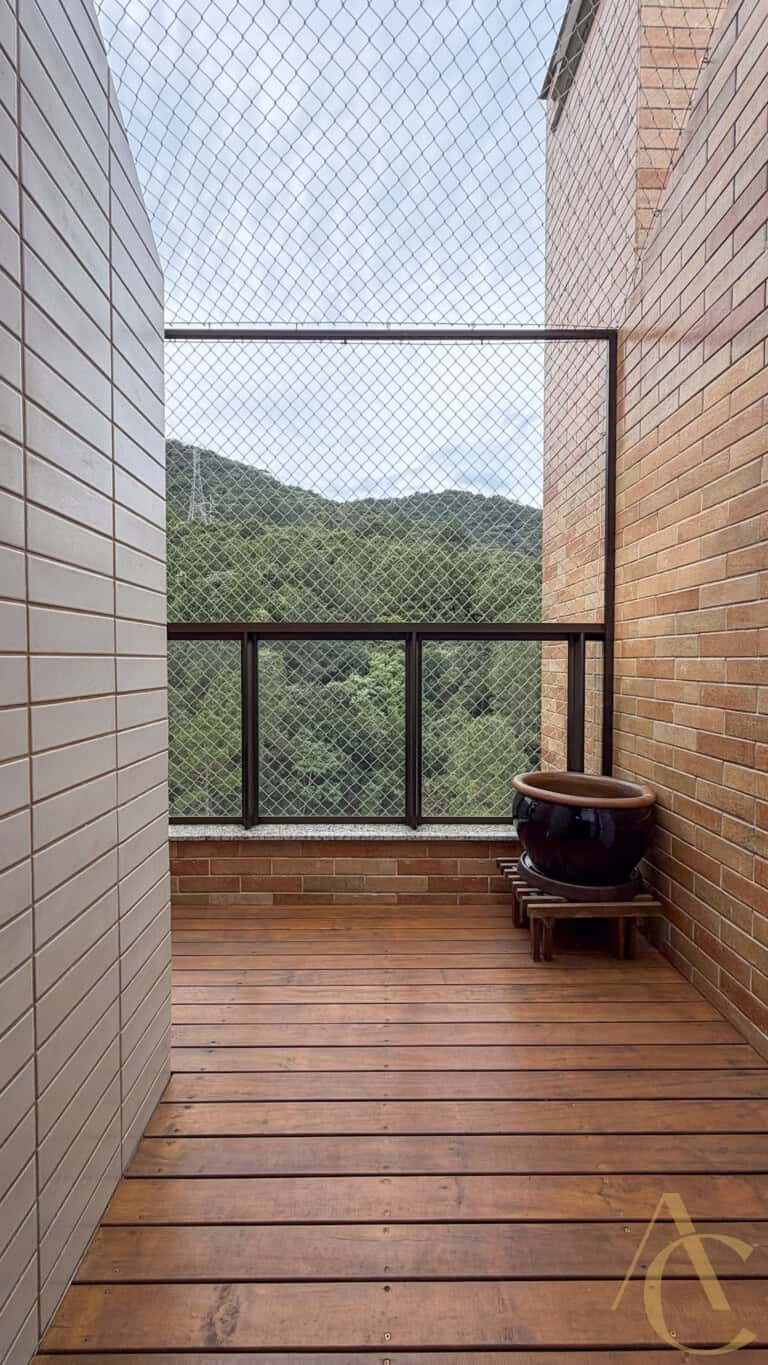 Apartamento/Cobertura Duplex à venda – 3 suítes – Itacorubi | Florianópolis/SC.