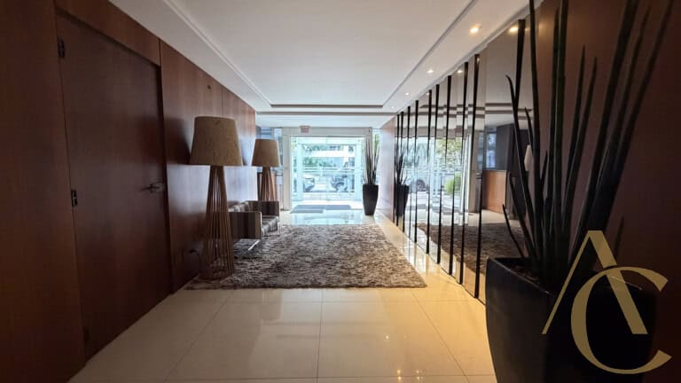 Apartamento para locação – 3 suítes – Centro | Florianópolis/SC