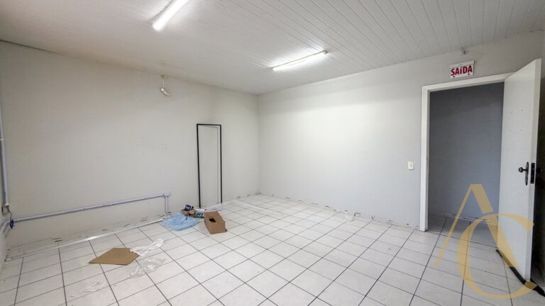 Loja para locação – 750,00m² – Capoeiras | Florianópolis/SC.