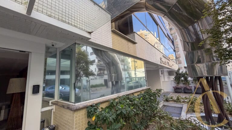 Apartamento para locação – 3 suítes – Centro | Florianópolis/SC