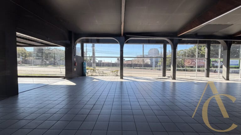 Loja para locação – 750,00m² – Capoeiras | Florianópolis/SC.