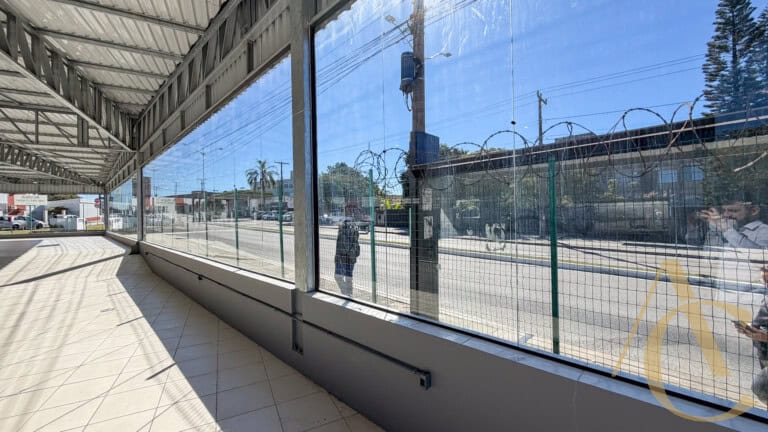 Loja para alugar – 750,00m² – Capoeiras | Florianópolis/SC.