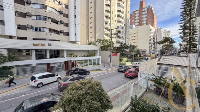 Apartamento para locação – 3 suítes – Centro | Florianópolis/SC