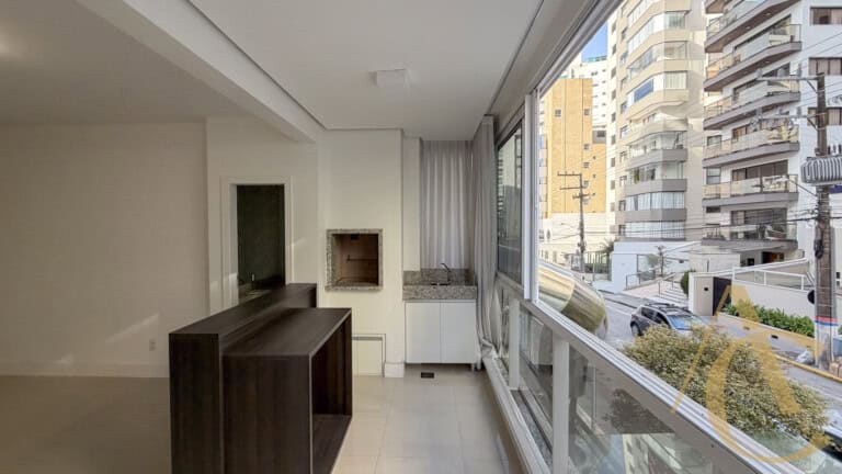 Apartamento para locação – 3 suítes – Centro | Florianópolis/SC
