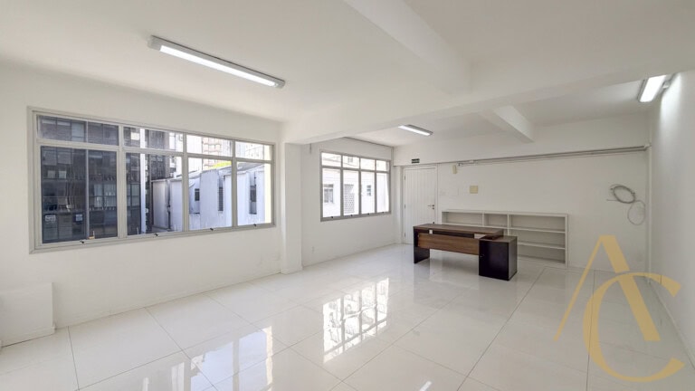 Sala para alugar – 80,00m² – Centro | Florianópolis/SC.