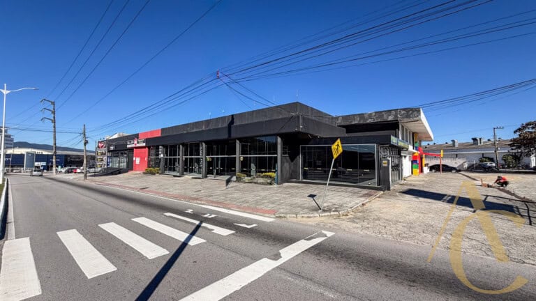 Loja para locação – 750,00m² – Capoeiras | Florianópolis/SC.