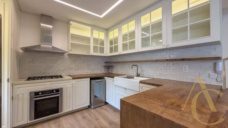 Apartamento/Cobertura Duplex à venda – 3 suítes – Itacorubi | Florianópolis/SC.