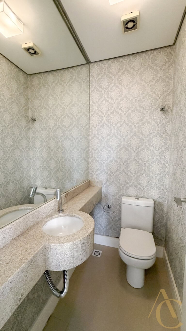 Apartamento para locação – 3 suítes – Centro | Florianópolis/SC