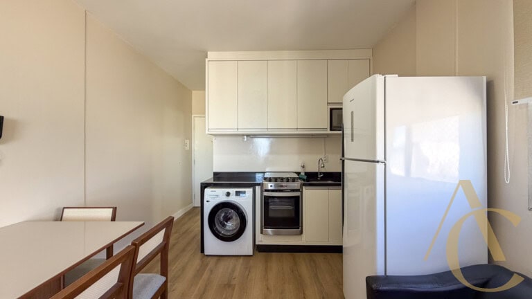 Apartamento para alugar – 1 quarto – Centro | Florianópolis/SC.