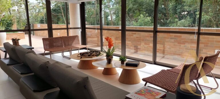 Apartamento/Cobertura Duplex à venda – 3 suítes – Itacorubi | Florianópolis/SC.