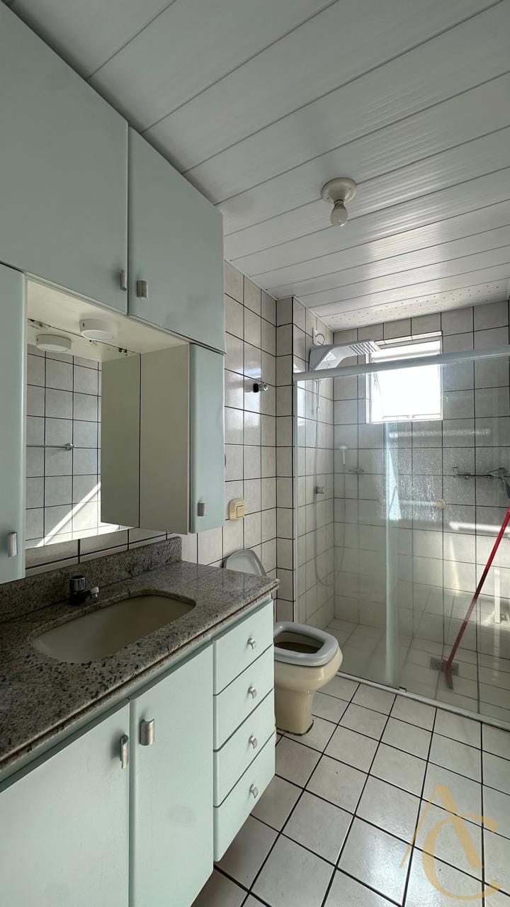 Apartamento à venda – 03 dormitórios sendo 01 suíte – Campinas | São José/SC