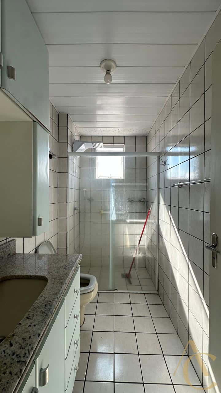 Apartamento à venda – 03 dormitórios sendo 01 suíte – Campinas | São José/SC