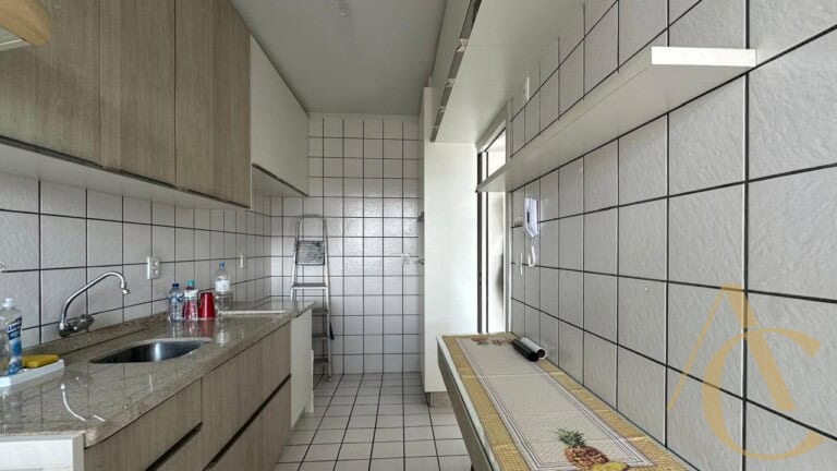 Apartamento à venda – 03 dormitórios sendo 01 suíte – Campinas | São José/SC
