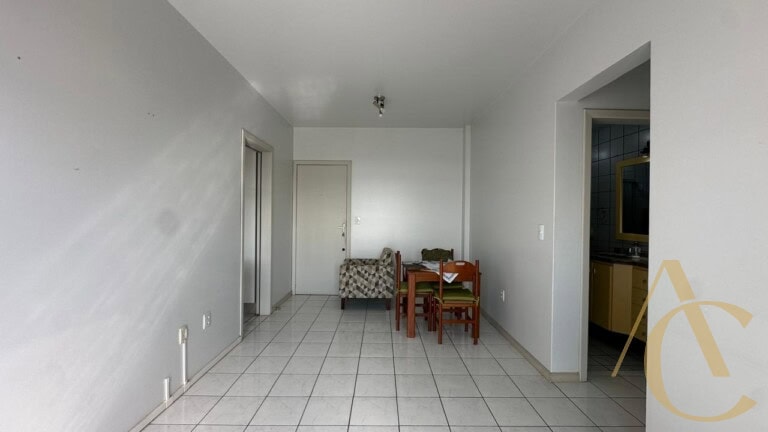Apartamento à venda – 03 dormitórios sendo 01 suíte – Campinas | São José/SC