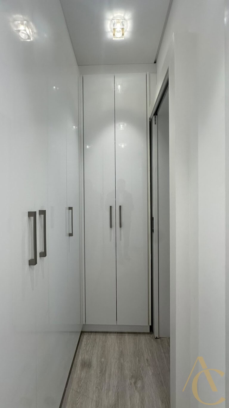 Apartamento duplex para locação – 2 suítes – Centro | Florianópolis/SC.