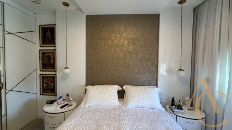 Apartamento duplex para locação – 2 suítes – Centro | Florianópolis/SC.